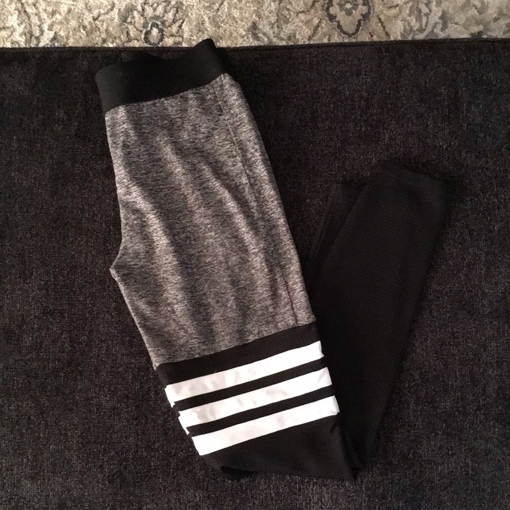 Bombshell Leggings